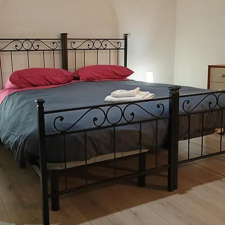 La Casa Dei Pioppi Apartment *